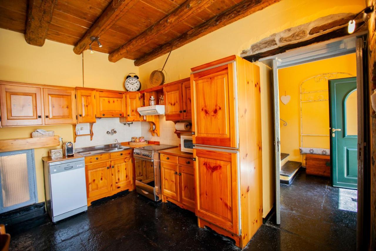 شقة Casa Di Momo Carate Urio المظهر الخارجي الصورة